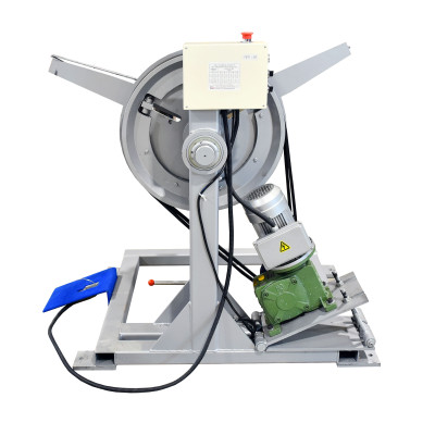 Motorized decoiler D200