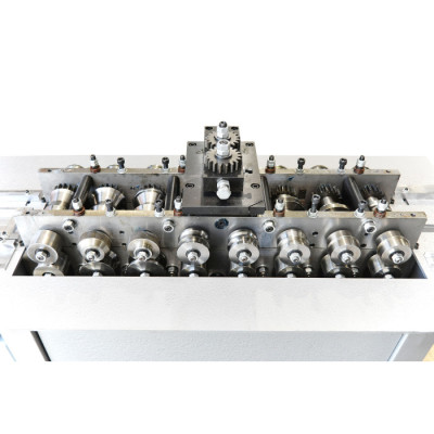 Pittsburgh S-cleat C-drive machine plus Flanger attachment 